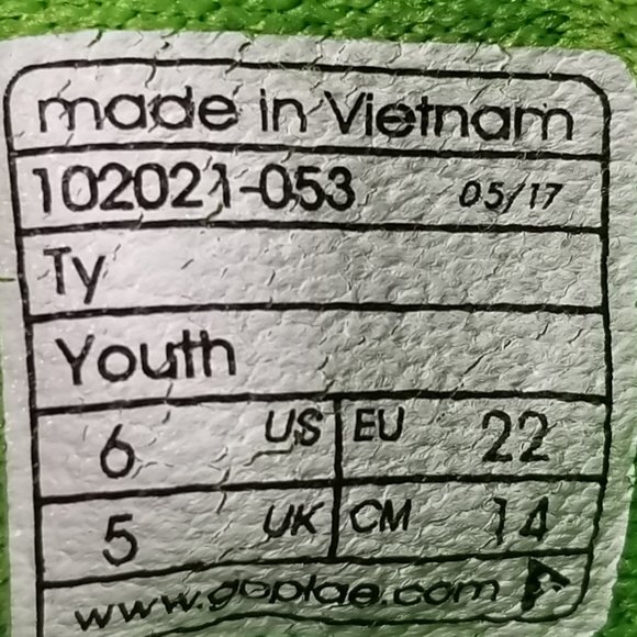 Plae Ty Shoe in Navy/Steel, Gray Suede, Toddlers Size 6 US / 22 - Picture 7 of 7